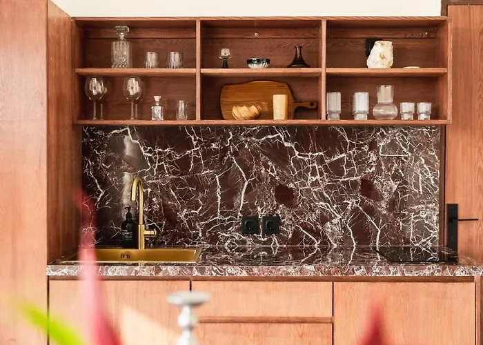 Palm Four - Curated Residences 3 Mengwi